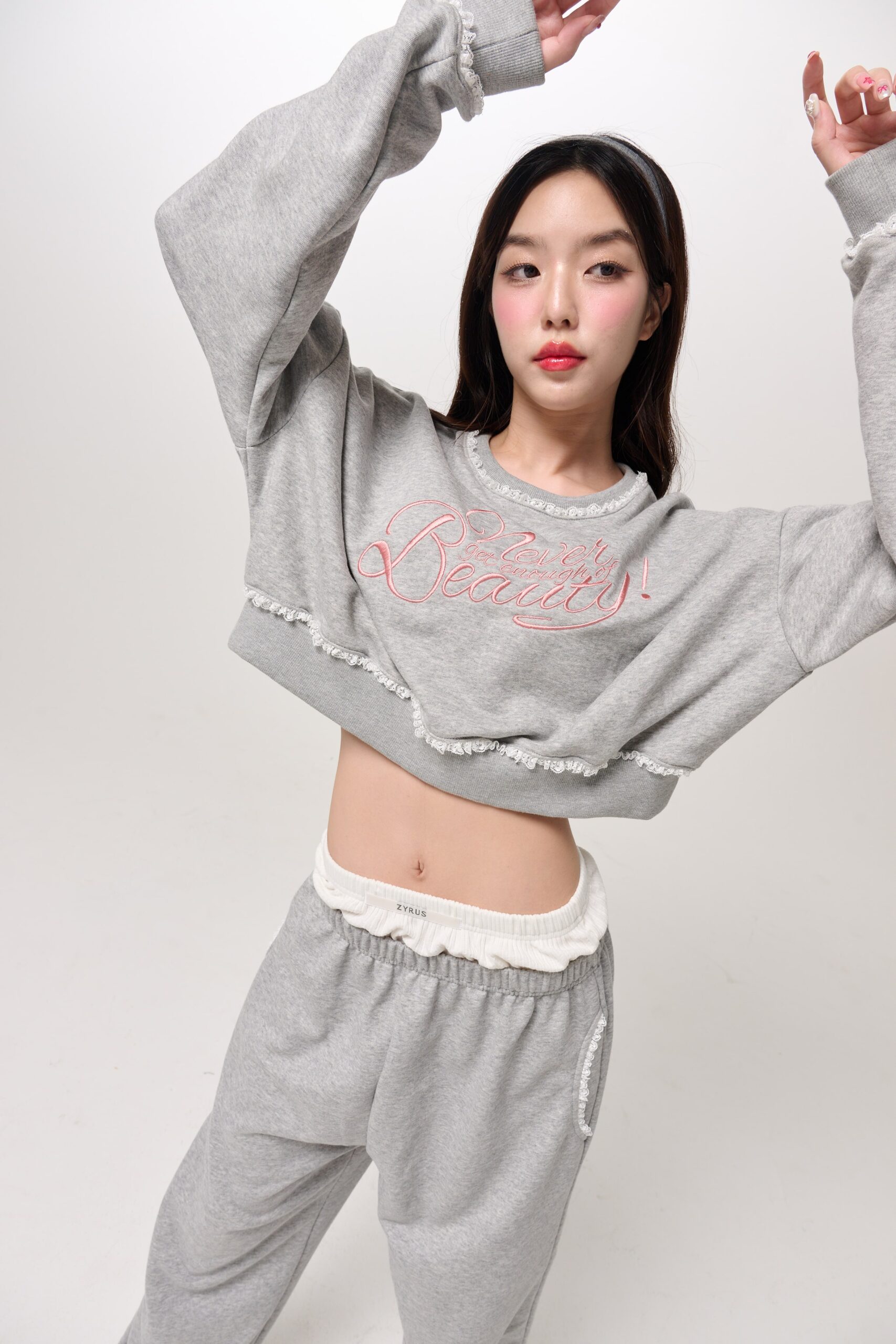 S72-3932-min